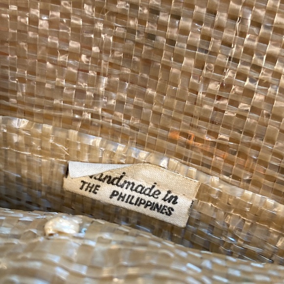 Vintage Raffia Tote with Wooden Handles - Picture 5 of 5